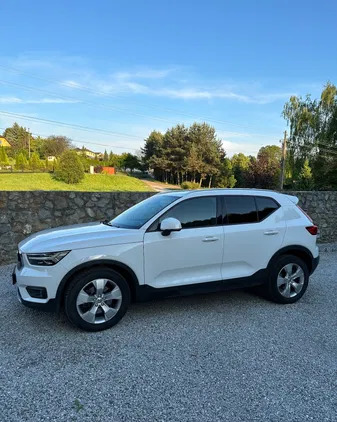 volvo xc 40 szydłowiec Volvo XC 40 cena 120000 przebieg: 103000, rok produkcji 2018 z Szydłowiec